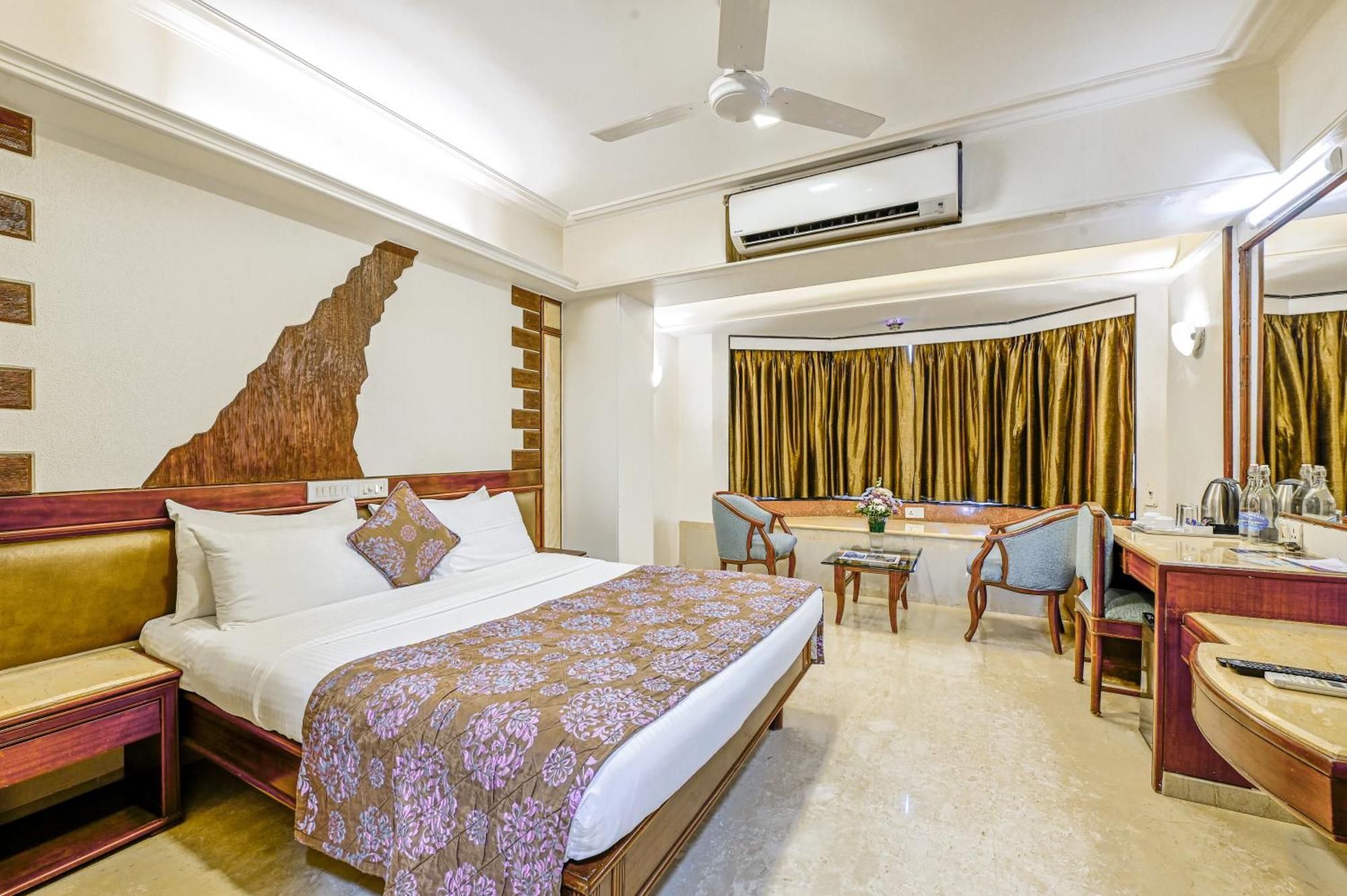 Regal Enclave Otel Mumbai Dış mekan fotoğraf
